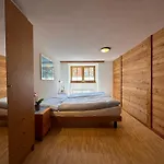 Lomatte 1758 * Saas Fee