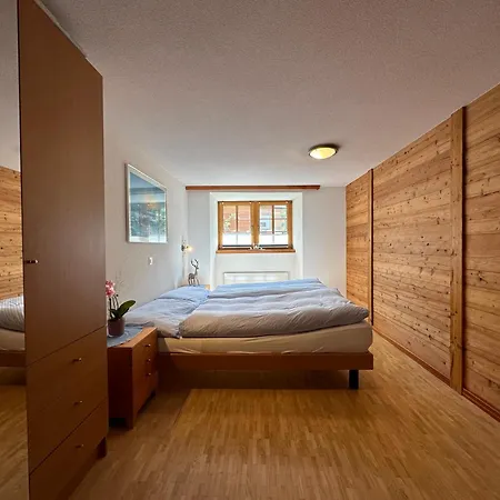 Lomatte 1758 * Saas Fee